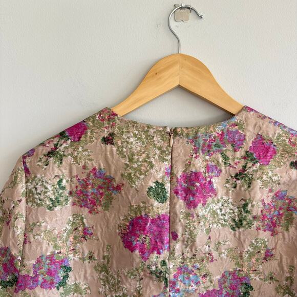 Tuckernuck Duchess Harper Bell Sleeve Blouse M - Picture 8 of 9